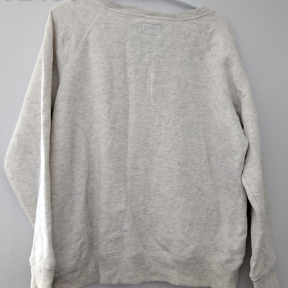 American Eagle Sequined Beaded Polar Bear Soft Cozy Gray Sweatshirt X-Large - Picture 2 of 3